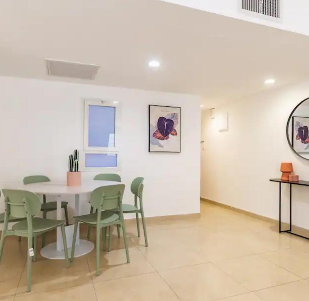 Apartment In Rehavia Jerusalem Exteriör bild